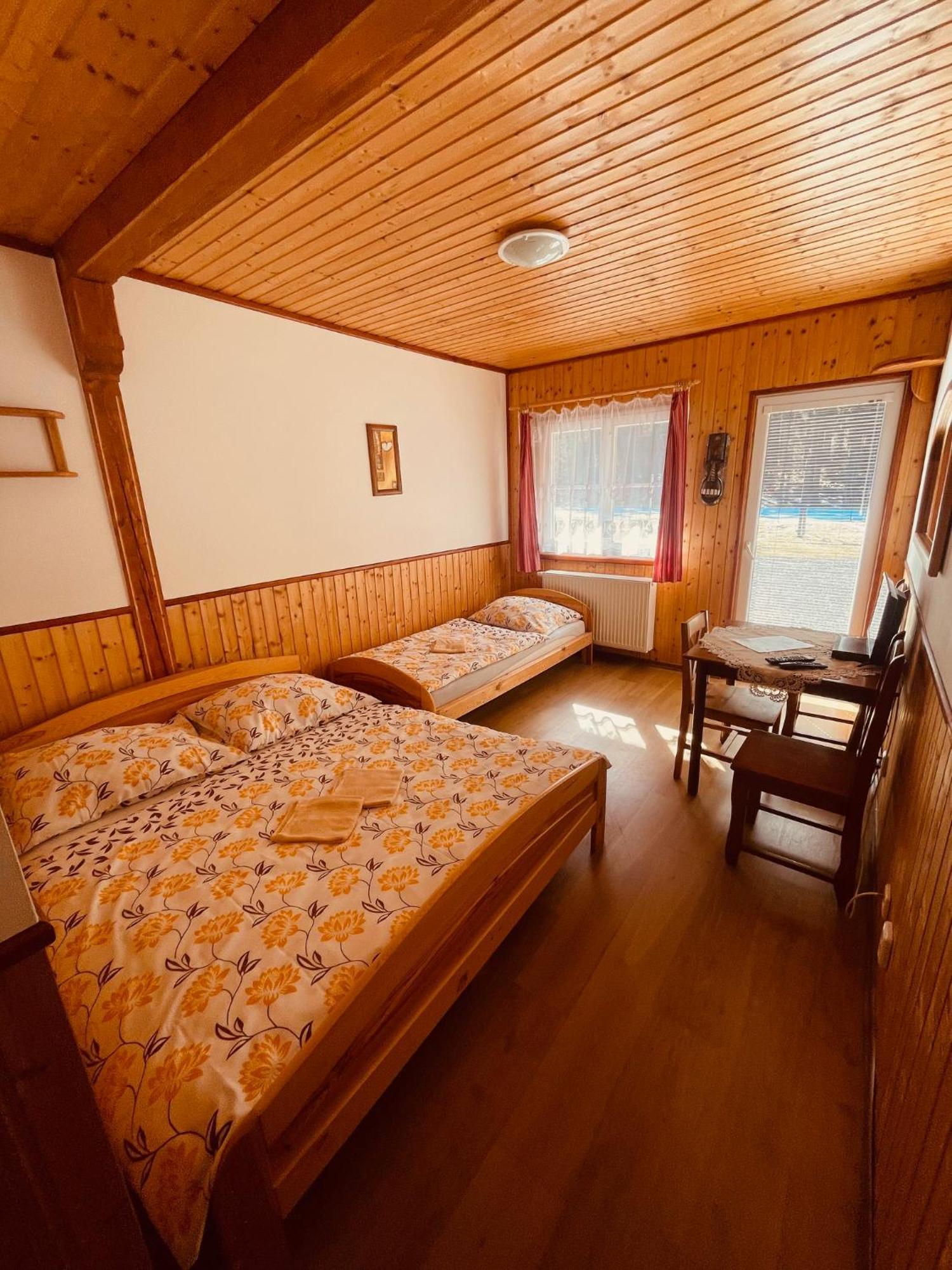 Pension Peklo Трутнов Экстерьер фото